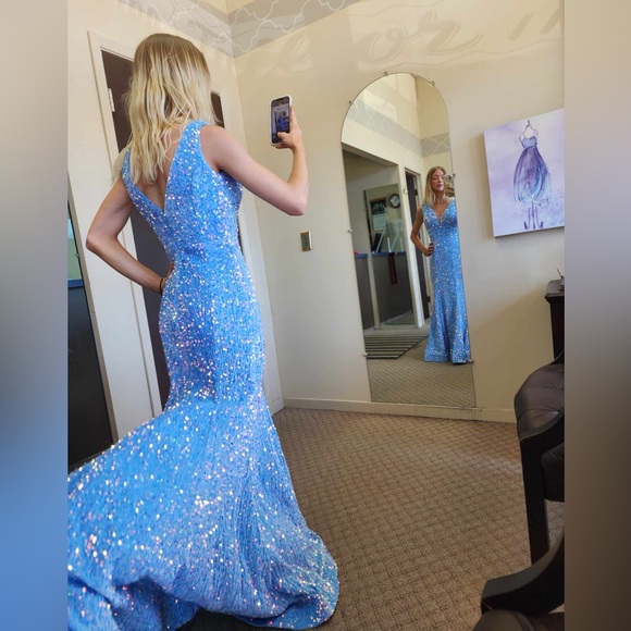 Selling my blue sparkly prom dress! Size SM,  altered to fit a bit tighter. - Picture 2 of 4
